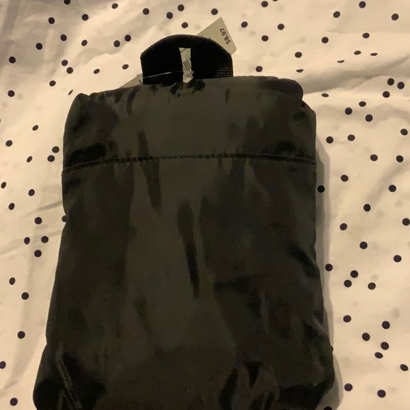 πNo boundaries nylon packable backpack π bundle. Black color β£οΈ - Picture 4 of 8